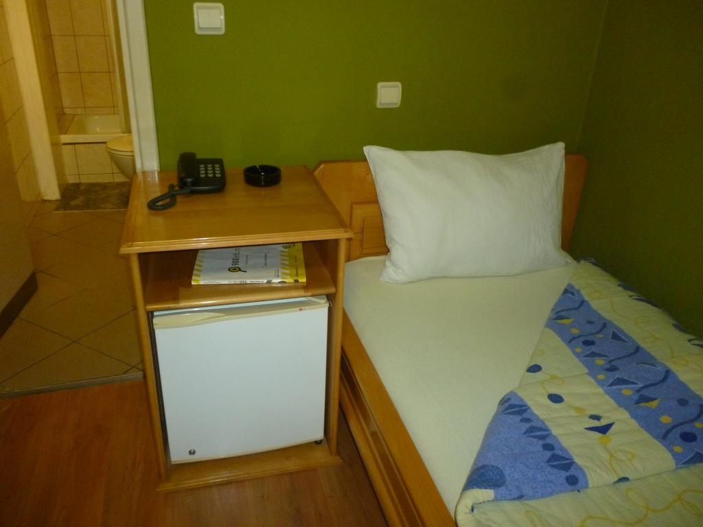 B&B Boem Požarevac Buitenkant foto