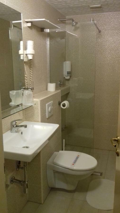B&B Boem Požarevac Buitenkant foto